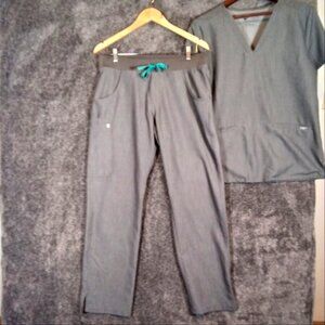Figs women's set pants n top scrubs graphite color